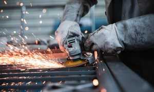 Operiaio fabbrica lavoro