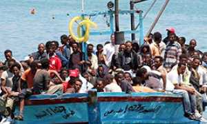 b migranti barca profughi