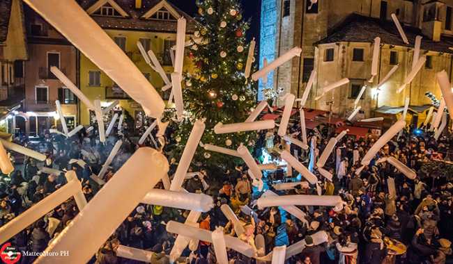 mercatini natale vigezzo palloncini