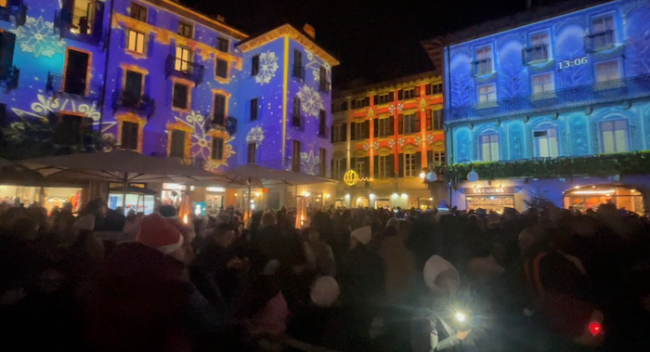 Lichterglanz am Lago Maggiore: Verbania feiert Weihnachten 43 Tage lang