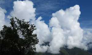 montagna nuvole