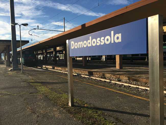 stazione domodossola cartello