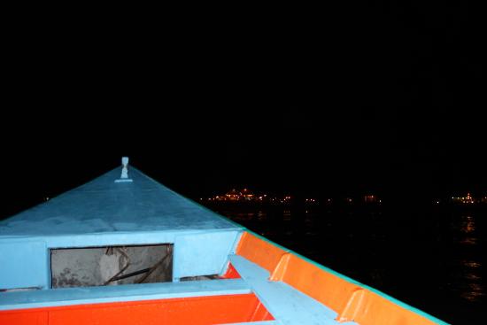 barca notte