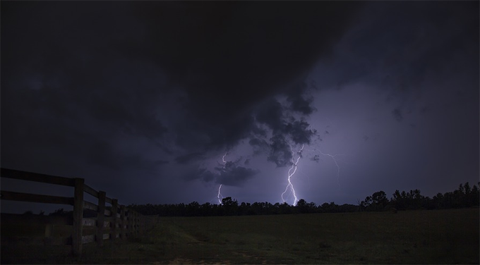 Mit dem meteorologischen Sommerbeginn kommen die Gewitter