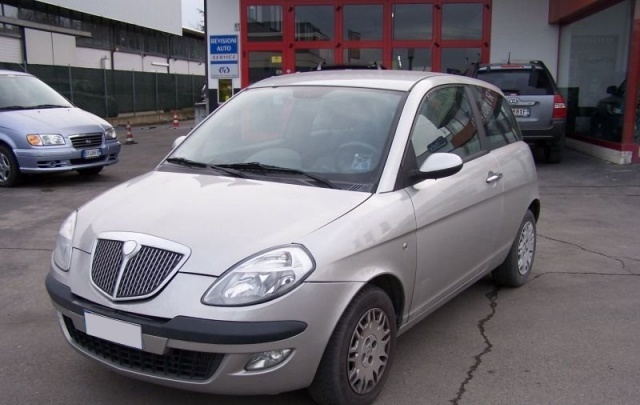 ypsilon