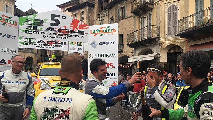 Die Könige des 5. Rallye 2 Laghi sind Caffoni-Minazzi: Sie gewinnen alle sechs Spezialprüfungen. Video.