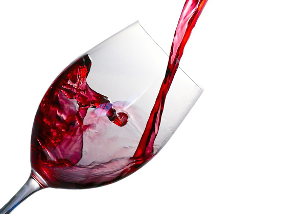 versare vino